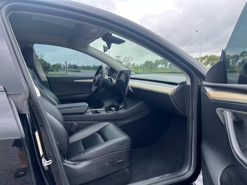 鹽城22年特斯拉MODEL Y7