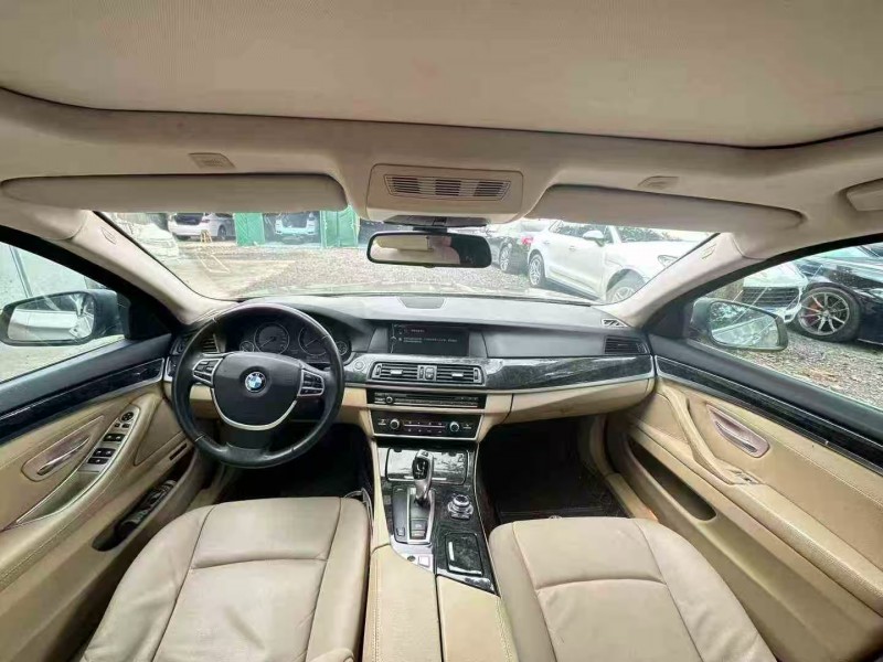 廣州12年寶馬5系8