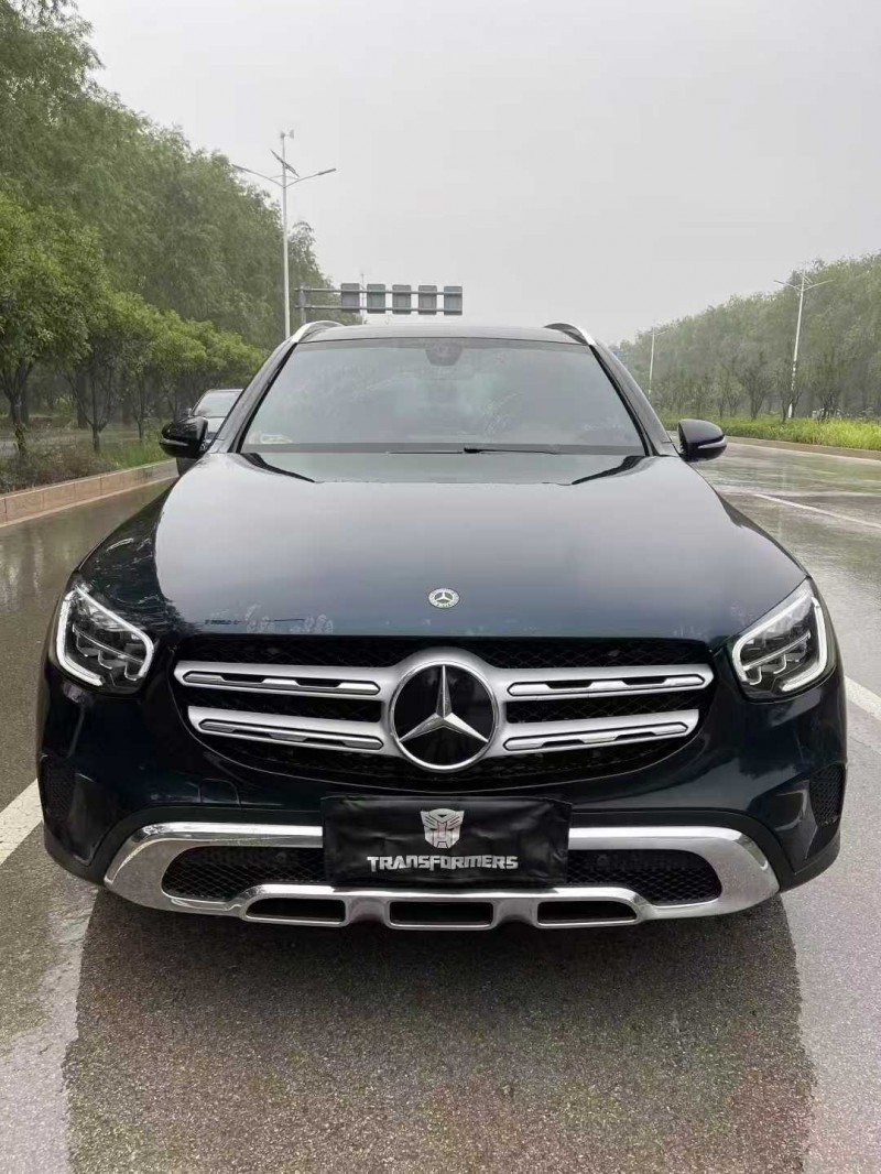 青岛19年奔驰GLC1