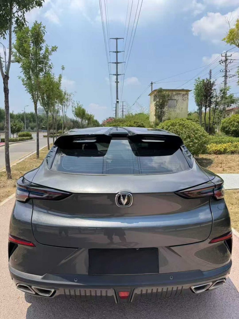 青岛22年长安汽车UNI9