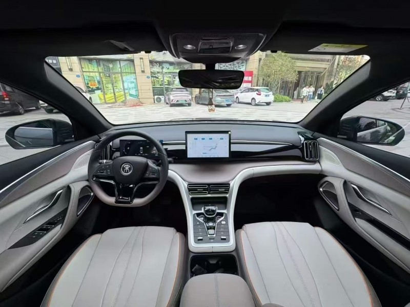 广州24年比亚迪宋7