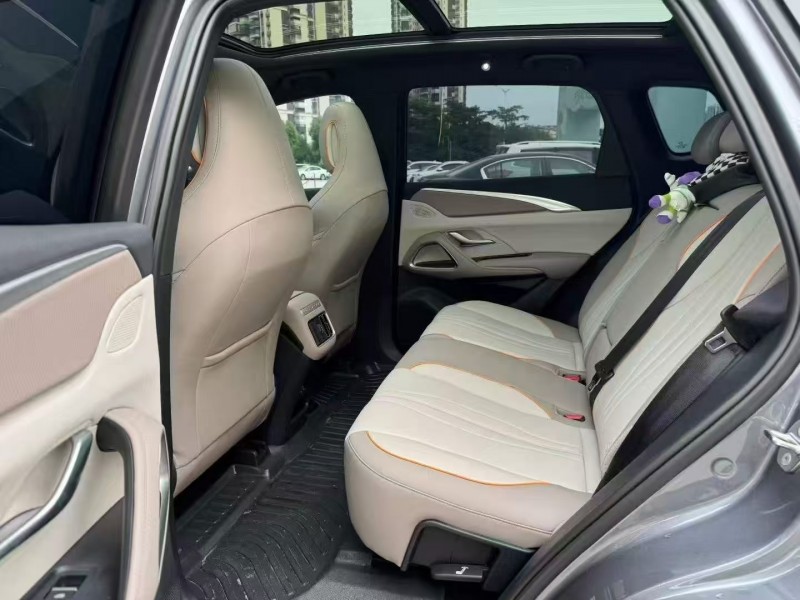 广州24年比亚迪宋8