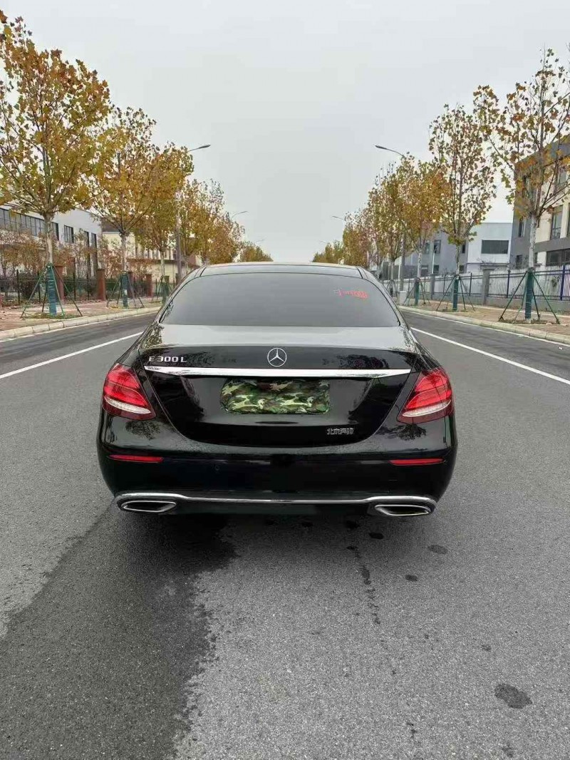 盐城20年奔驰E9