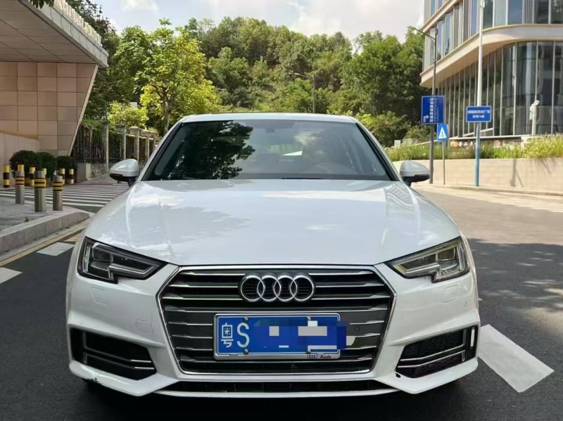 广州18年奥迪A4L1