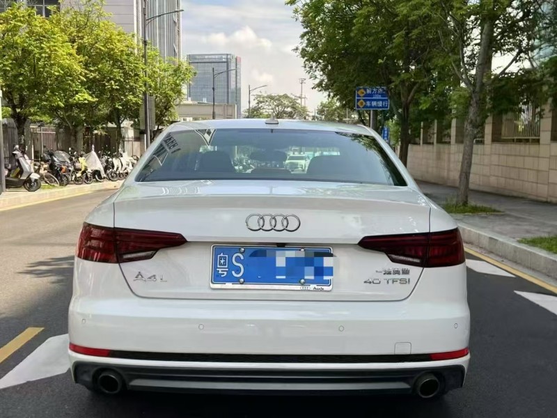 广州18年奥迪A4L8