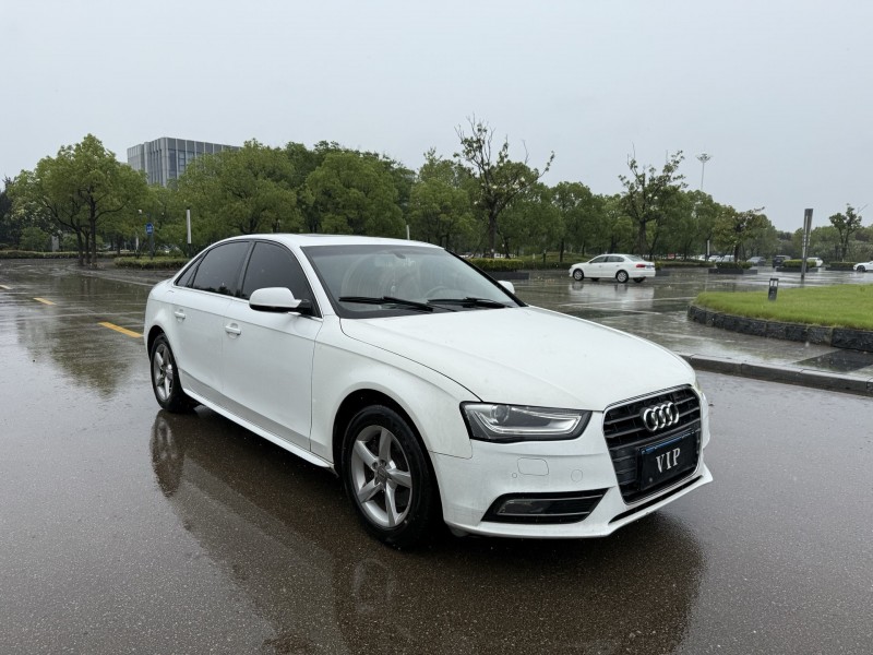 盐城14年奥迪A4L3