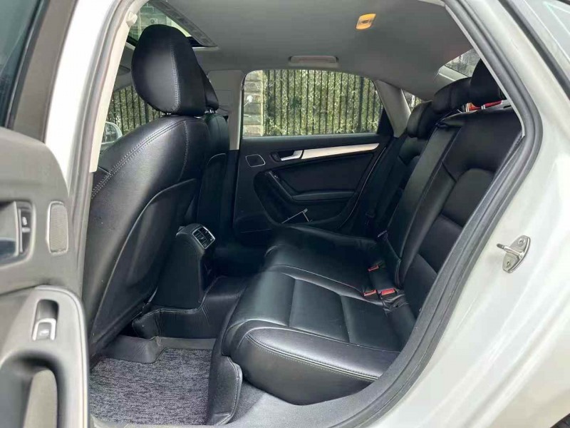 深圳15年奥迪A4L4