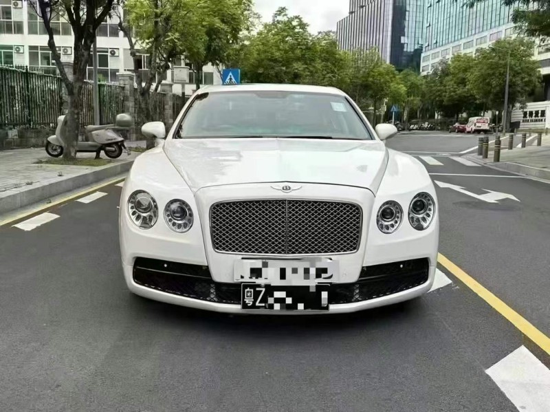 深圳07年宾利飞驰1