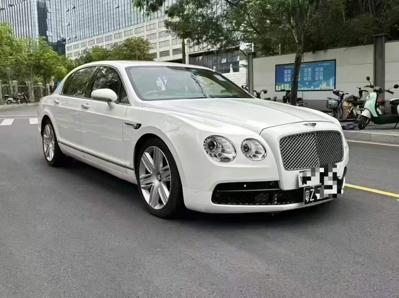 深圳07年宾利飞驰3