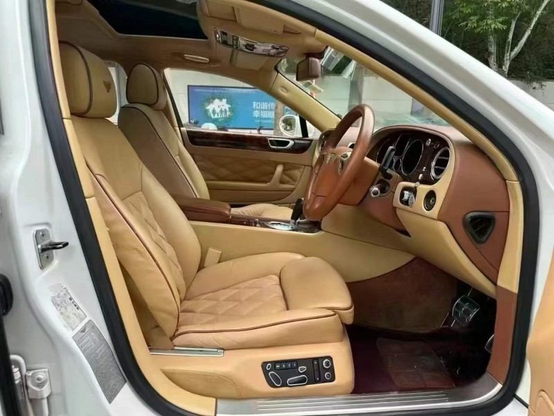 深圳07年宾利飞驰6