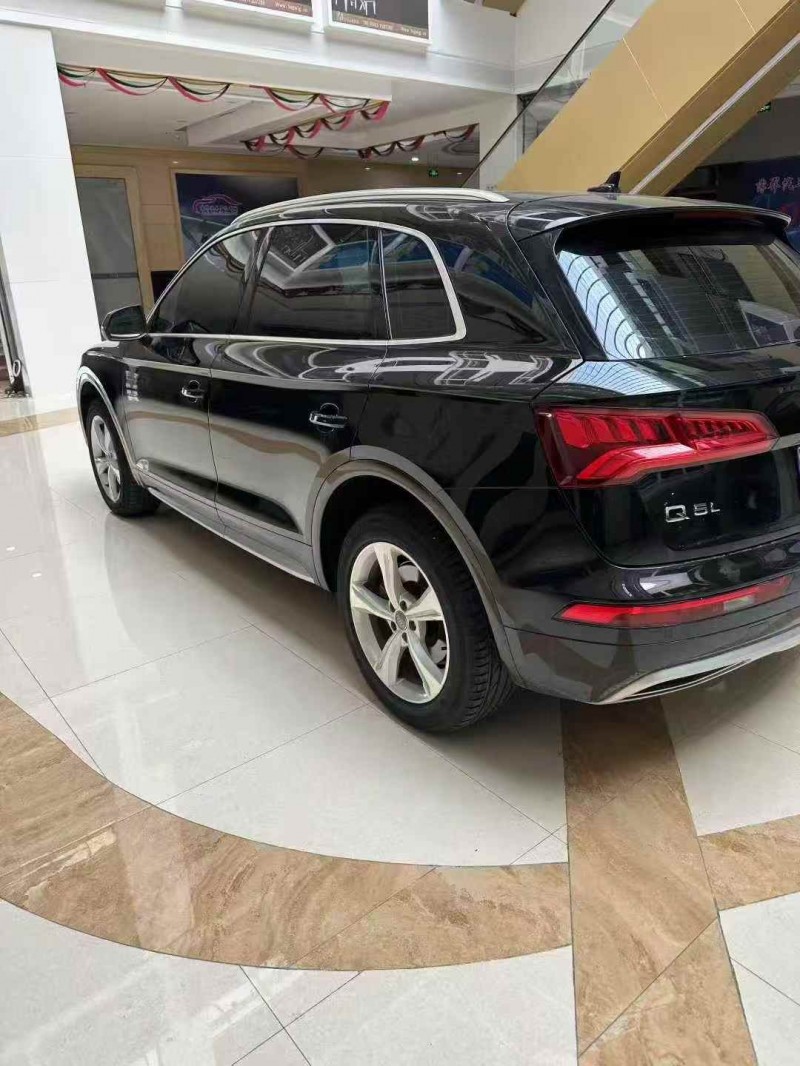 铜陵19年奥迪Q58