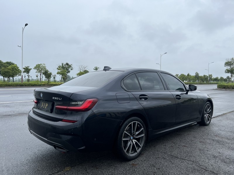 鹽城22年寶馬3系9