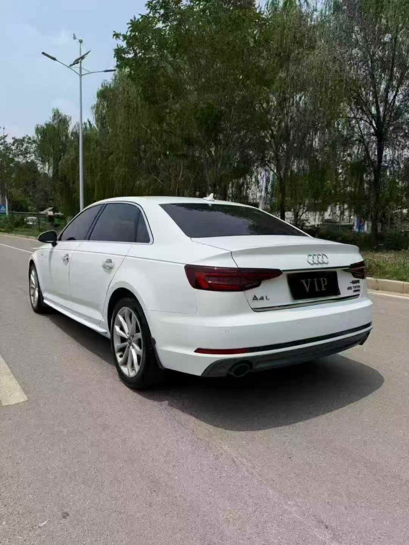 淄博18年奥迪A4L9