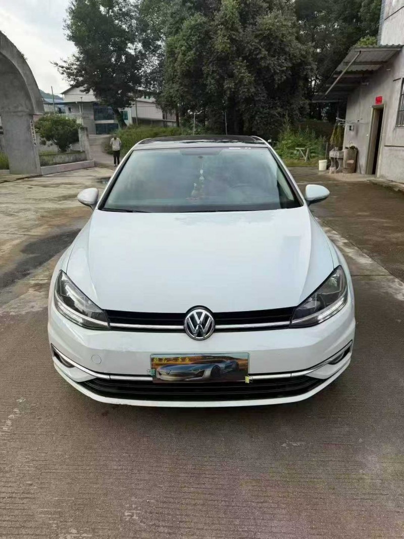 廈門19年大眾高爾夫1