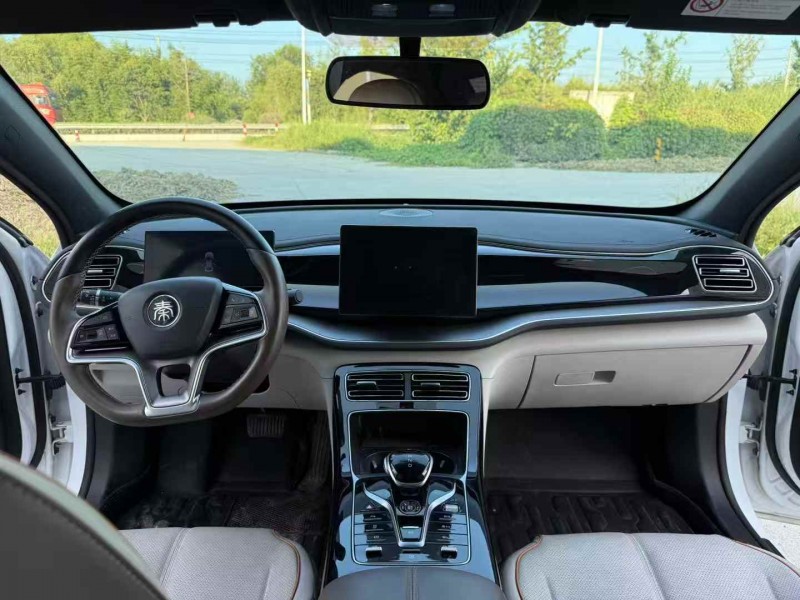 徐州23年比亚迪秦5