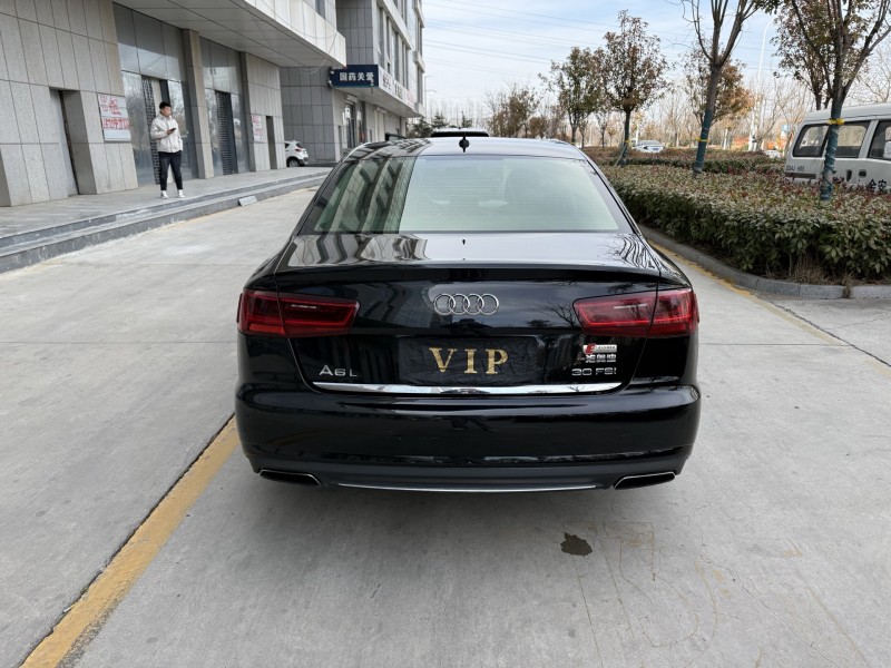 济宁17年奥迪A6L9