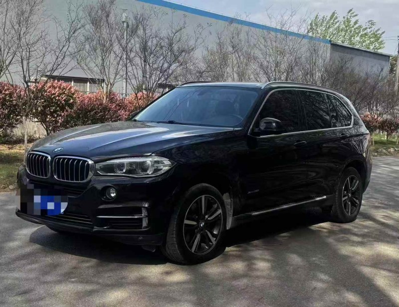 青岛17年宝马X52
