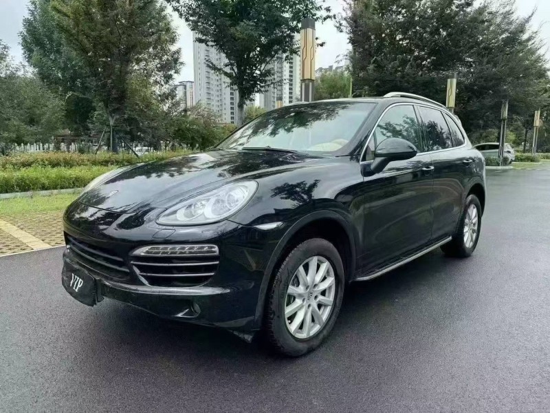 濟寧14年保時捷卡宴3