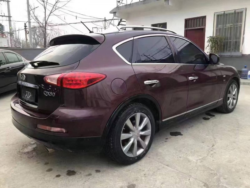 濟寧14年英菲尼迪QX508