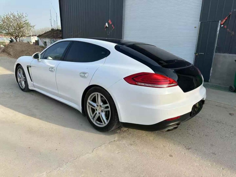 徐州15年保時捷帕拉梅拉8