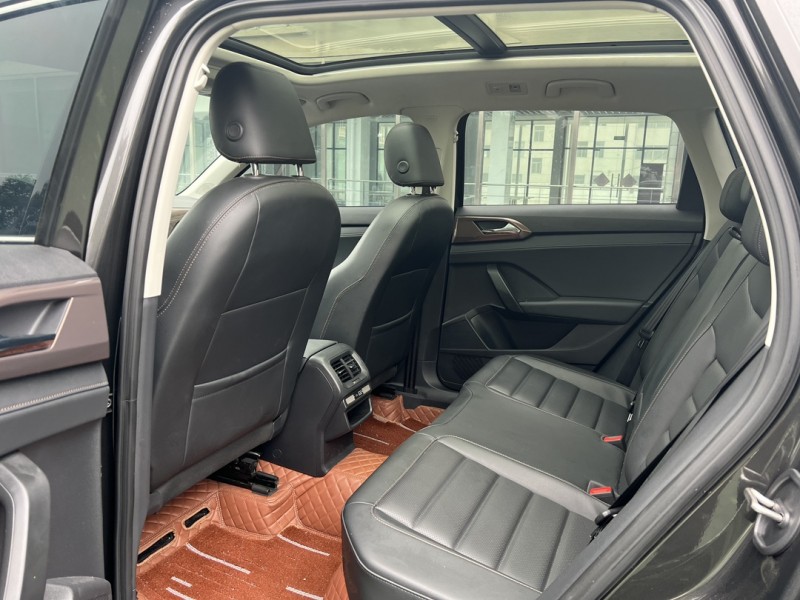 鹽城22年大眾途岳5