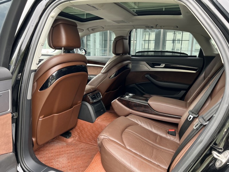 盐城15年奥迪A8L5