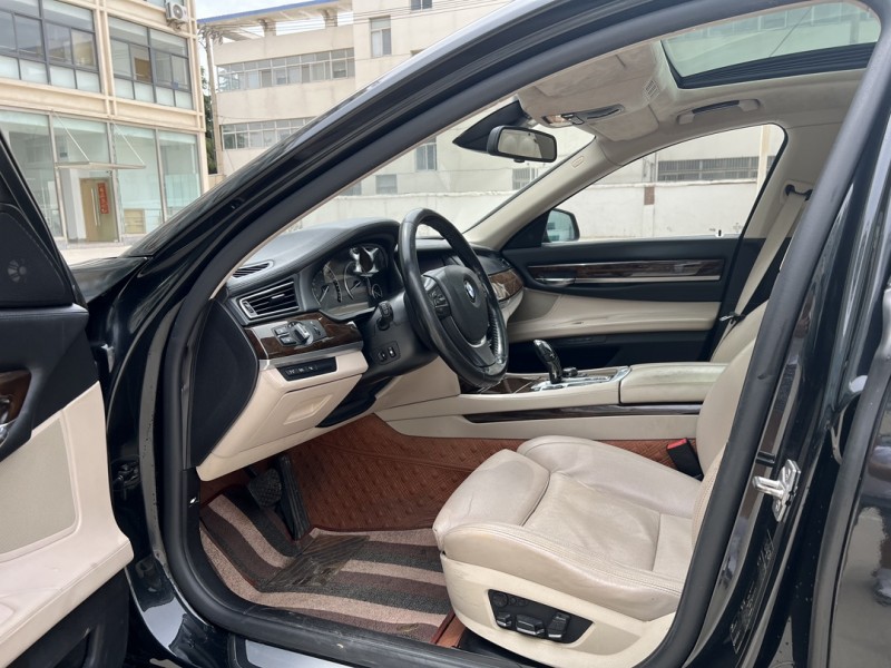 鹽城12年寶馬7系4