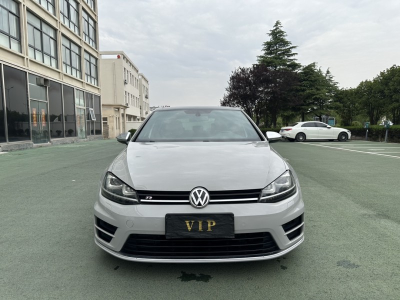 鹽城17年大眾高爾夫1