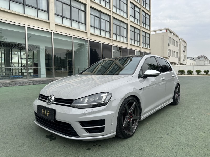 鹽城17年大眾高爾夫3