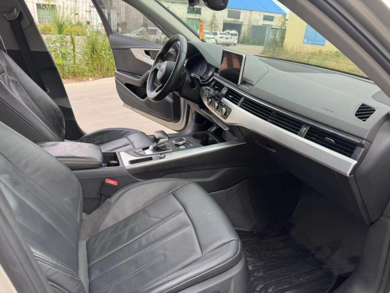 徐州17年奥迪A4L3