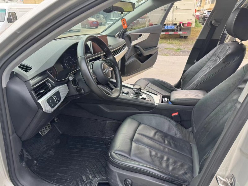 徐州17年奥迪A4L6