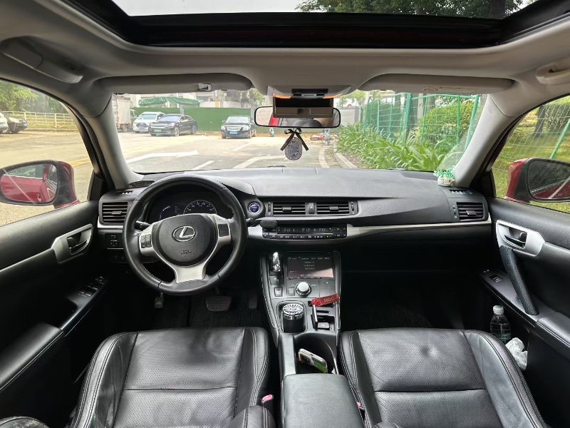 東莞12年雷克薩斯CT8