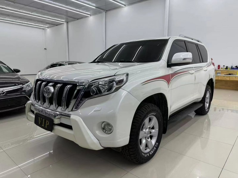 唐山15年豐田普拉多2