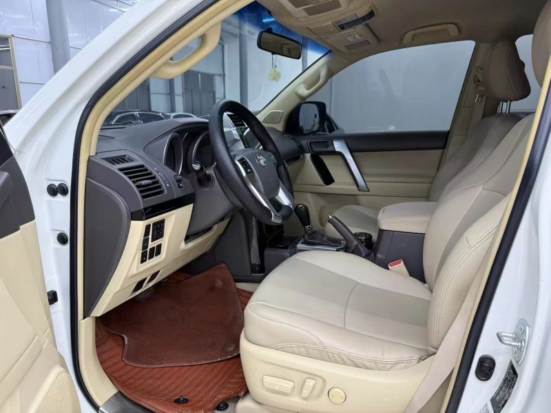 唐山15年豐田普拉多3