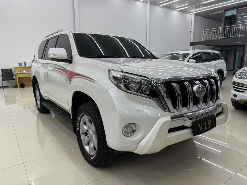 唐山15年豐田普拉多5