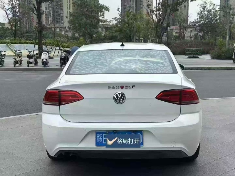 東莞16年大眾凌渡5