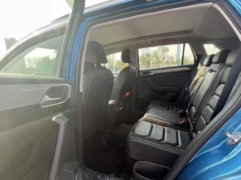 東莞19年大眾途岳4