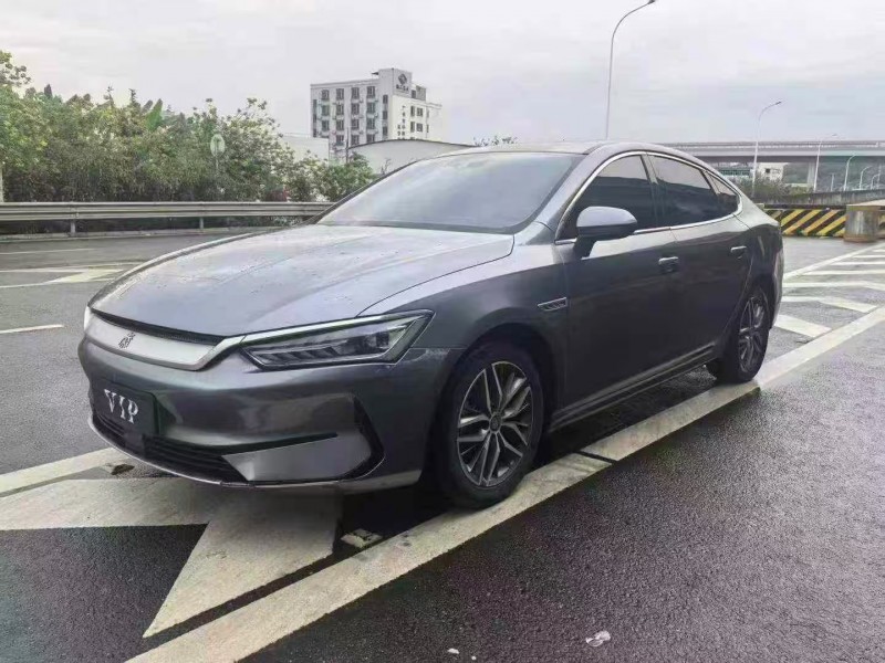 广州21年比亚迪秦3