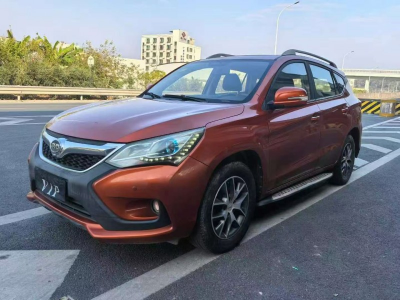 广州16年比亚迪宋3