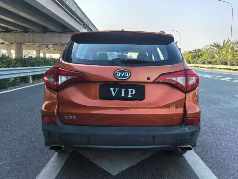 广州16年比亚迪宋5