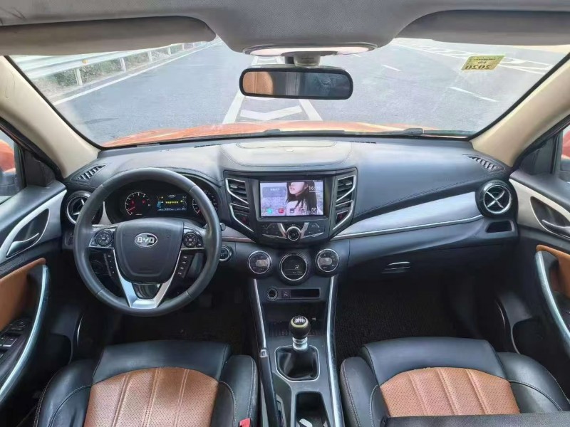 广州16年比亚迪宋9