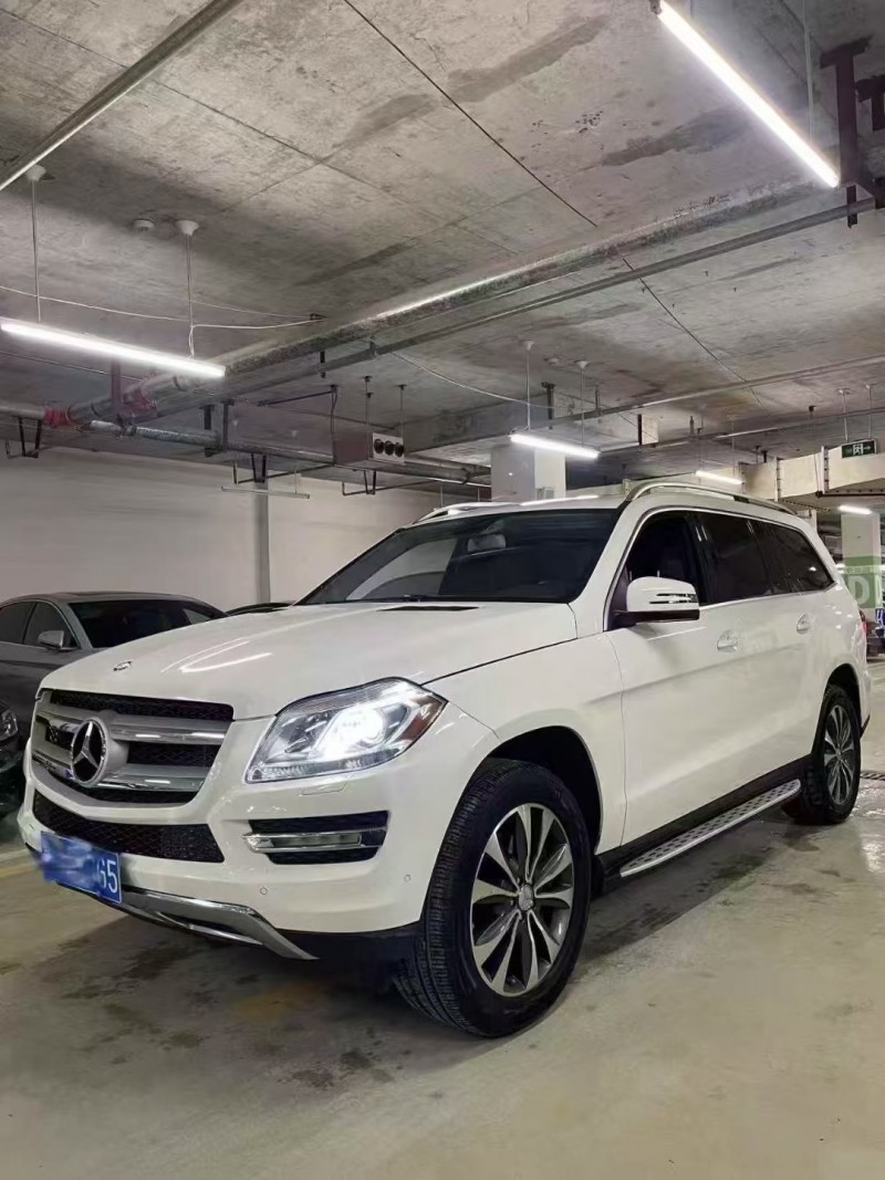 成都13年奔驰GL3