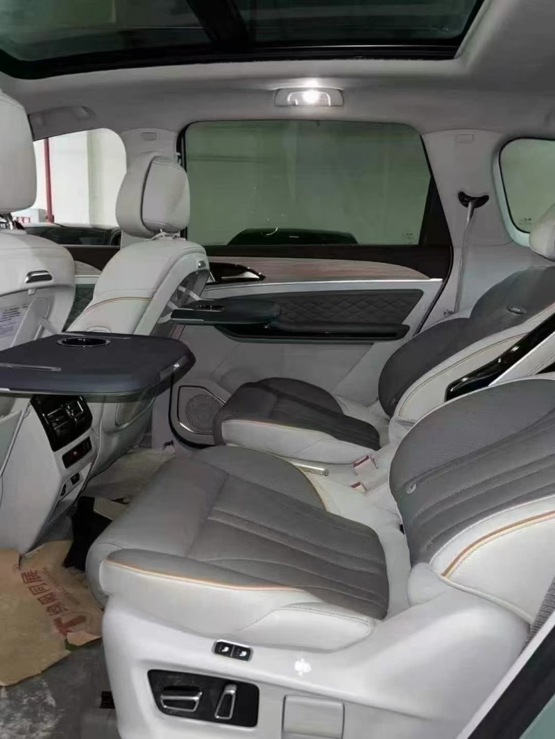 成都24年东风风光5