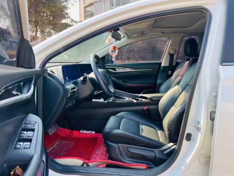 淄博21年长安汽车逸动6