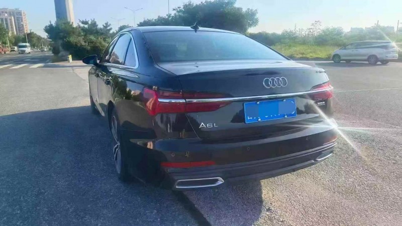 青岛20年奥迪A6L8