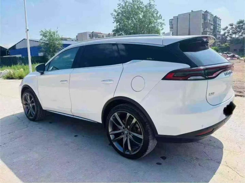 青岛19年比亚迪唐7