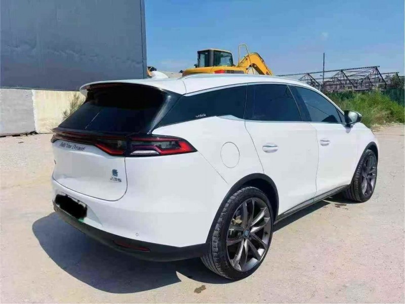 青岛19年比亚迪唐8