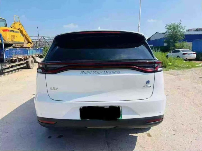 青岛19年比亚迪唐9