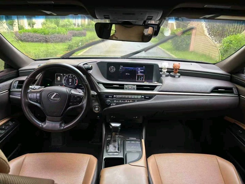 東莞18年雷克薩斯ES4