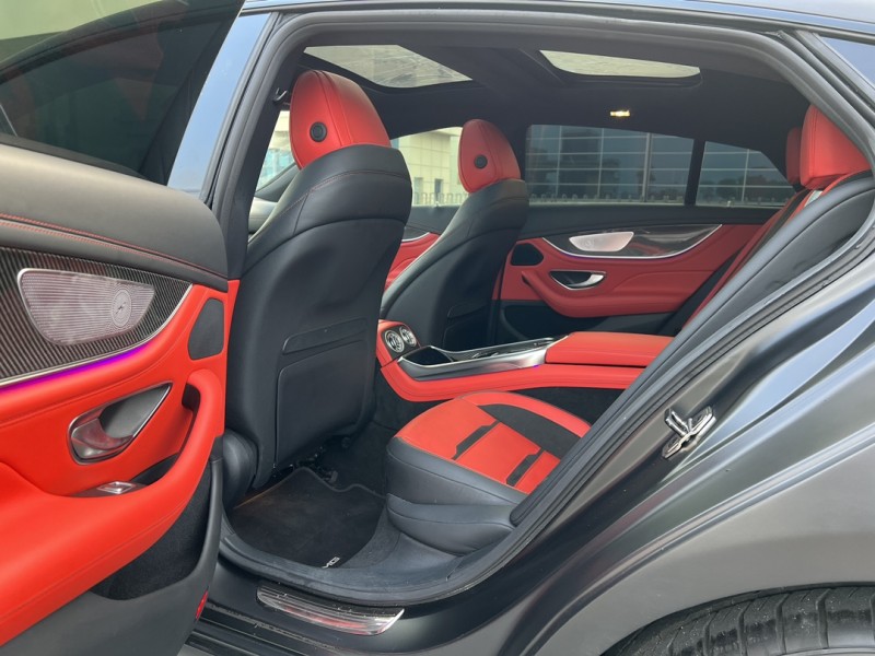 盐城21年奔驰AMG5